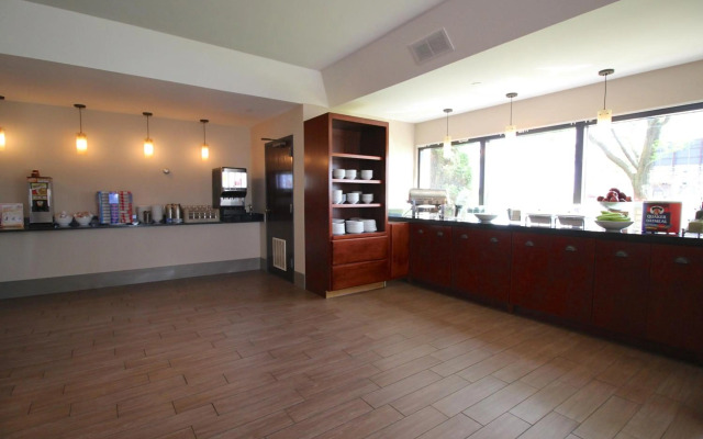 Country Inn & Suites by Radisson, Sandusky South, OH