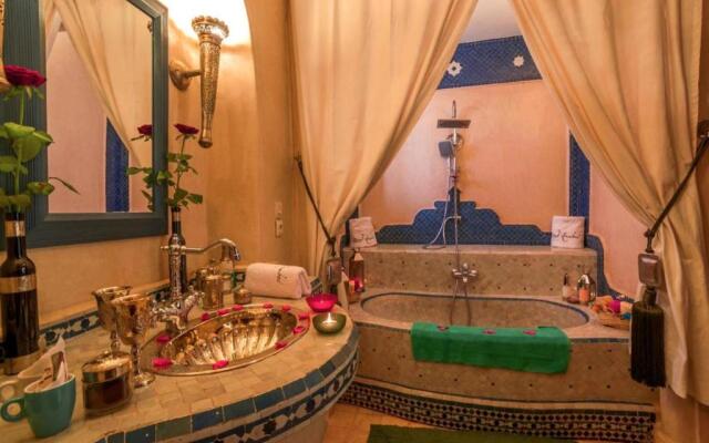 Room in B&B - Riad Anabel - Olive Triple Suite