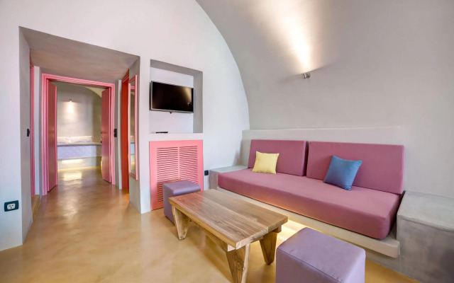 Caldera Apex Suites