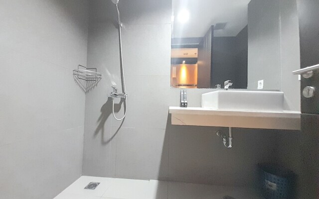 Elegant And Comfortable Studio Patraland Amarta Apartment