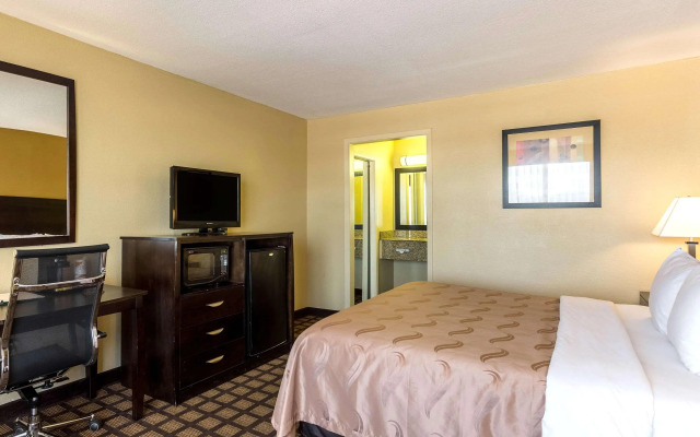 Quality Inn & Suites Baton Rouge West – Port Allen