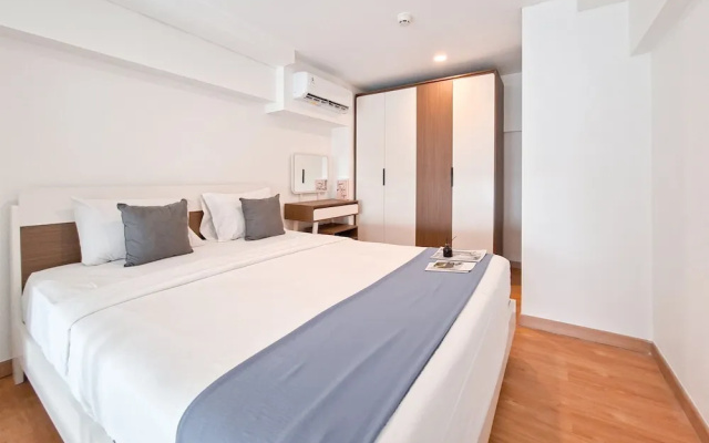 Studio Loft Kingland Avenue Apartment Near Living World Alam Sutera – Guest Rooms – South Tangerang