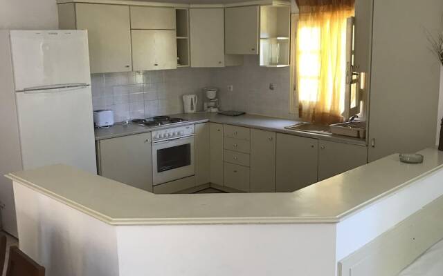 Pleasant Holiday Home in Piscopiano With Private Pool