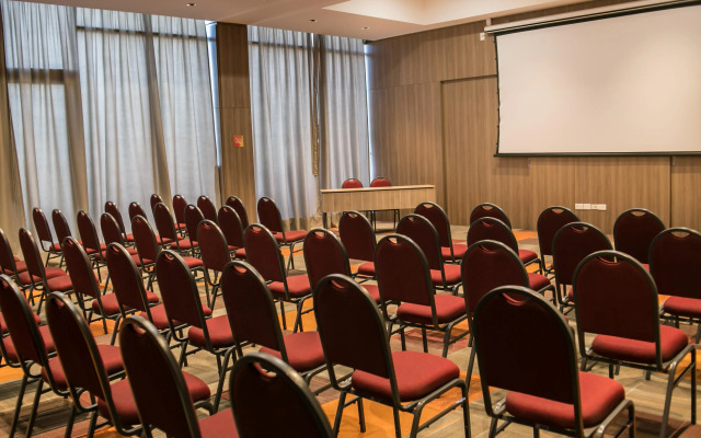 Rio Hotel by Bourbon Ciudad del Este