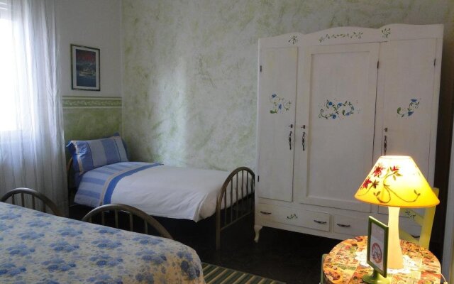 B&B Caslett