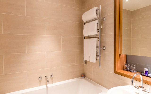 Clayton Hotel London Wall