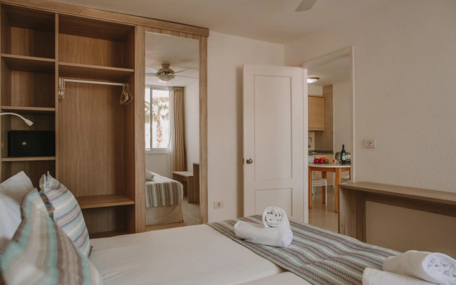 Aparthotel Playa del Sol - Adults Only