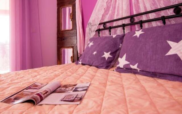 Evelina's Country House