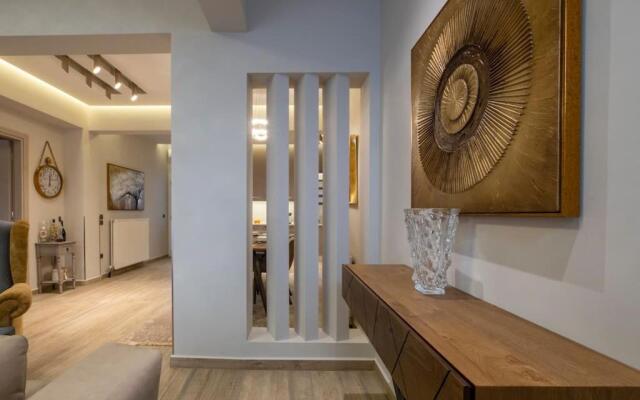 Maison De Luxx A10, Cozy Apartment with Garden In Larissa