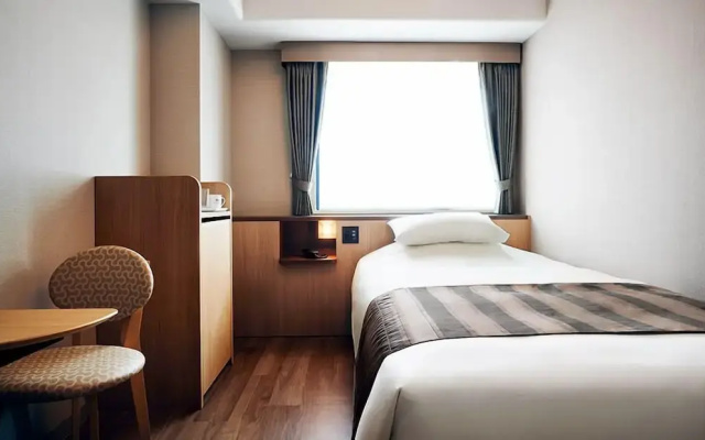 Nadeva Hotel