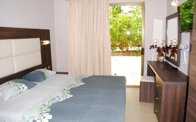 Lyristis Apartments Plus