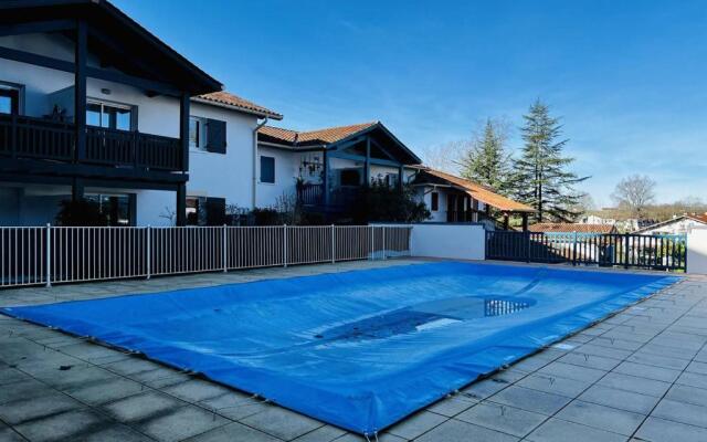 Appartement Cambo-les-Bains, 1 pièce, 2 personnes - FR-1-495-105