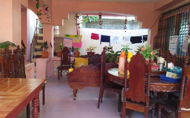 Ludy's Pension House