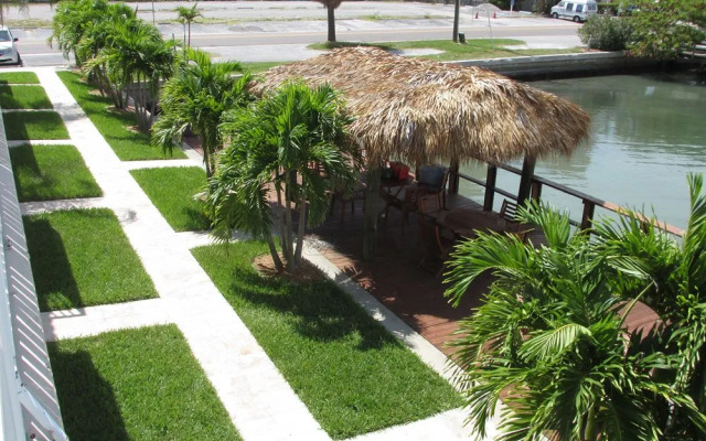 Sta N Pla Marina Resort