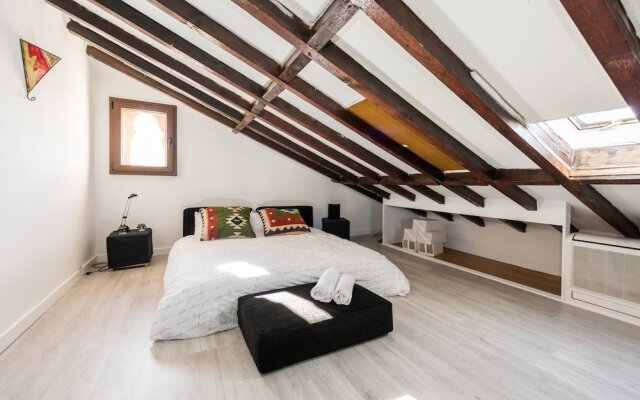 Apartamento Dúplex En Antón Martín