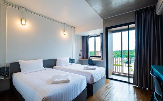 S.22 Hotel Suratthani