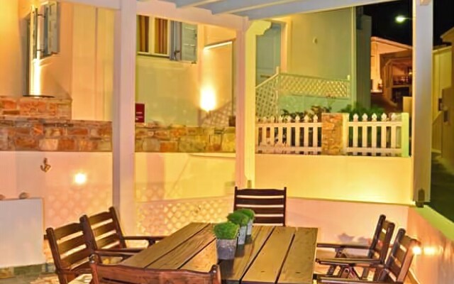 Venetiko Luxury Studios