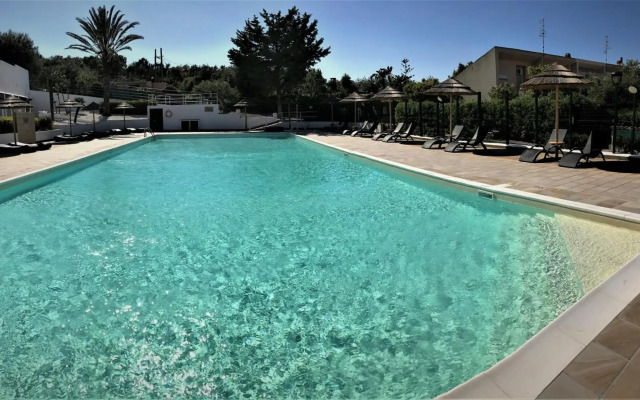 Calanica Residence Hotel
