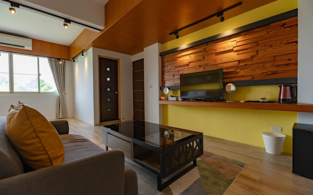 Lemuel House