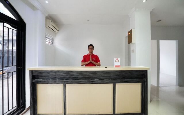 OYO 306 Koen Residence