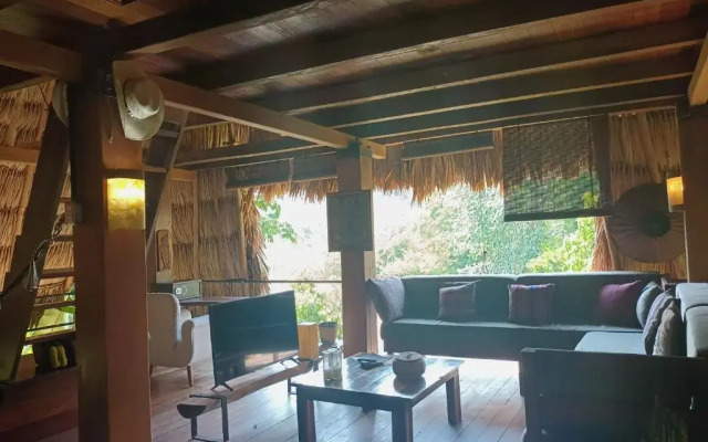 Alice Guesthouse
