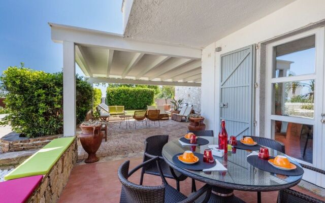 Hibiscus Hotel Residence