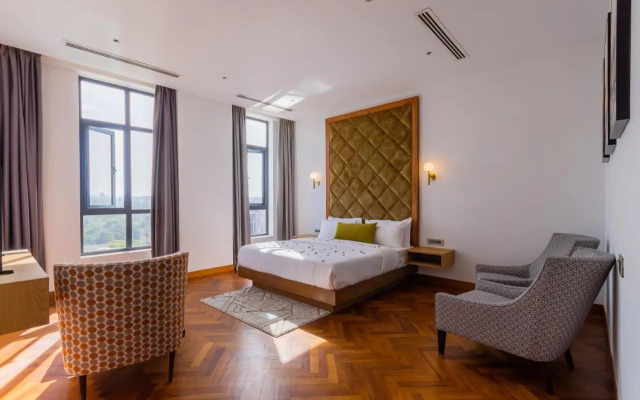Broadwalk Residency