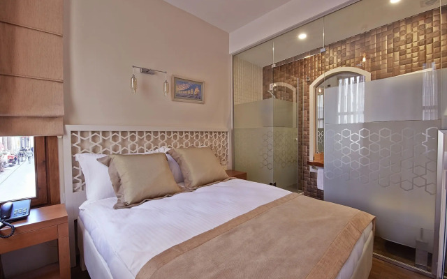 Arart Hotel