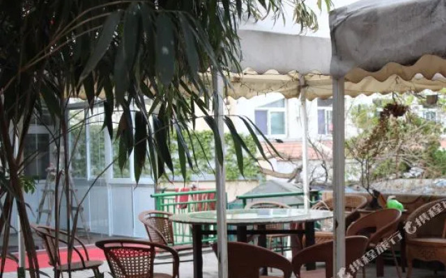 Jiuhaobing Youth Hostel