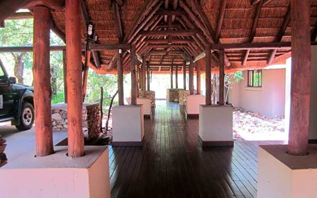 Mingwe Private Game Lodge