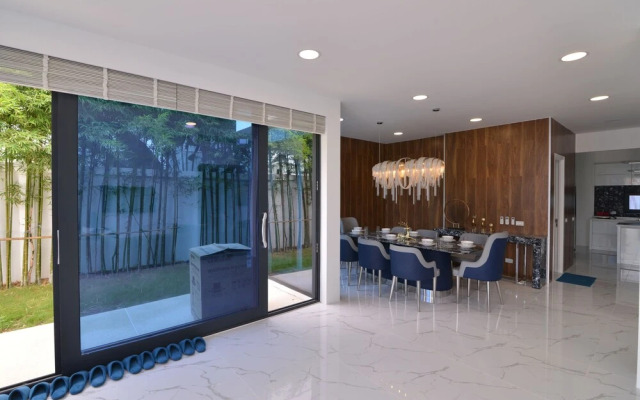 Private Pool Villa in Central  Pattaya - Palma3