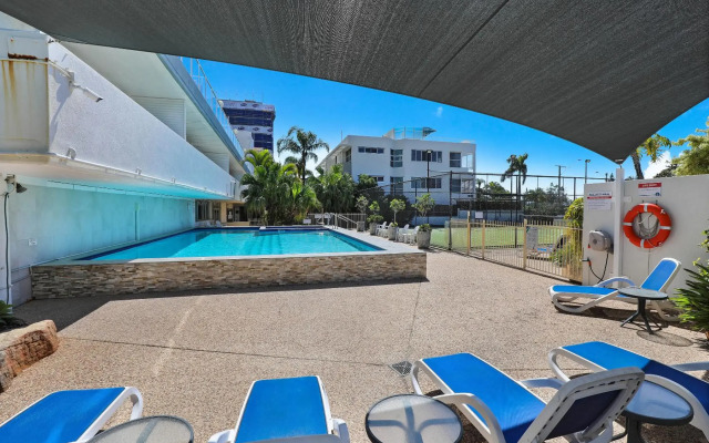 Elouera Tower Beachfront Apartments