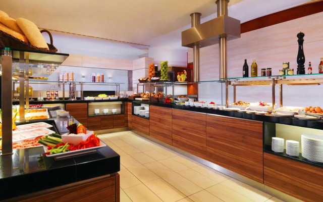 Sheraton Duesseldorf Airport Hotel