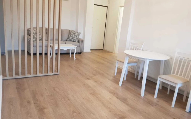 Bookingpedia Twin Apartments