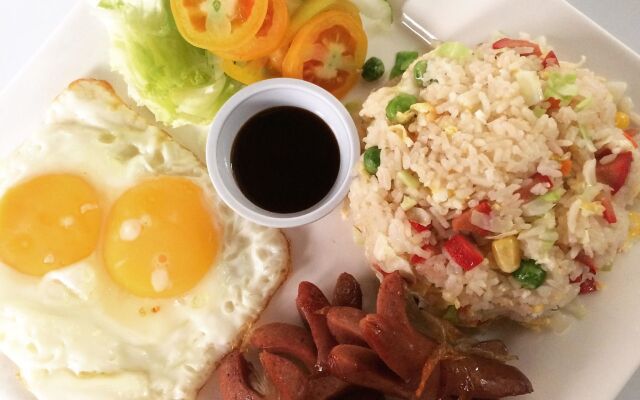 Ai's Beach Resort & Restaurant