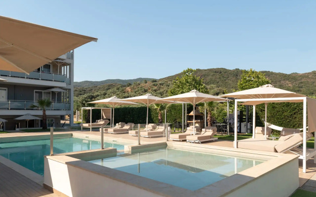 Astra Sarti Luxury Suites