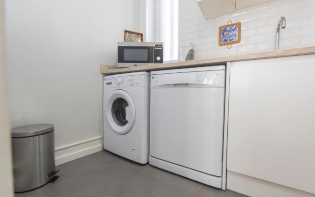 Cozy Flat in the Heart of Alfama
