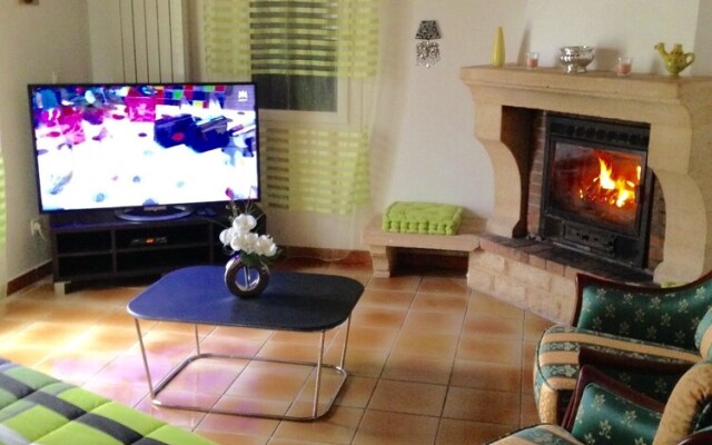 La Cigalou - Villa entière avec piscine