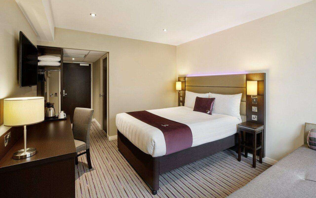 Premier Inn Manchester Salford Media City