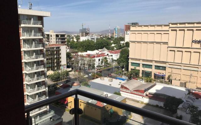 Beautiful Apartment Furnished - Great Location - Swimming Pool Gym Wifiaa