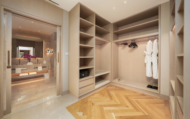 Five Luxe JBR