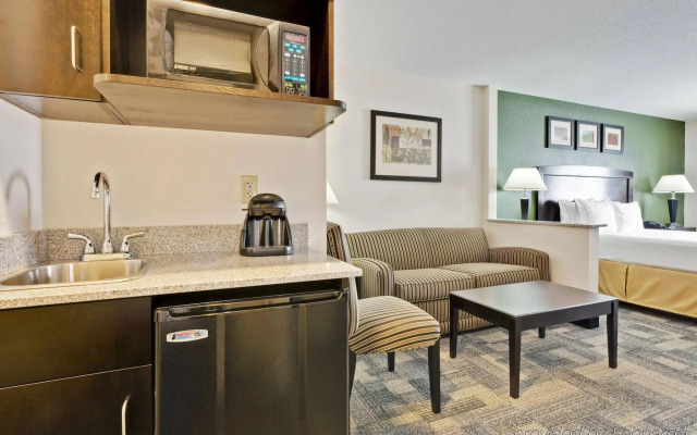 Holiday Inn Express & Suites Pekin (Peoria Area) by IHG