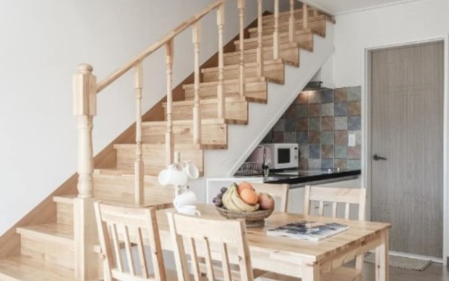 Jeju Owl House Pension