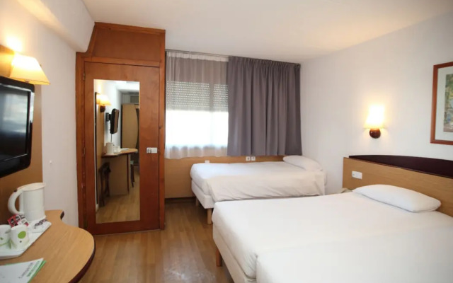 Travelodge Barcelona del Vallès