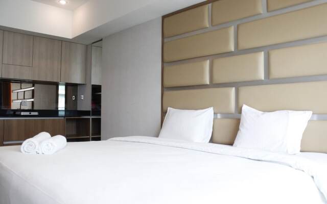 Trendy & Comfy Studio at Tamansari La Grande Apartment