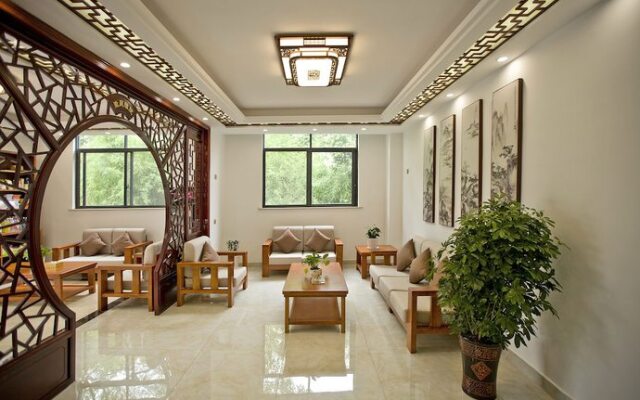 Huangshan North Station Huiting Boutique Hostel