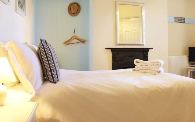 Abbots Leigh Bed & Breakfast