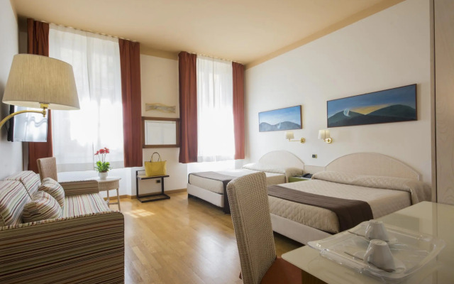 Piazza Paradiso Accomodation