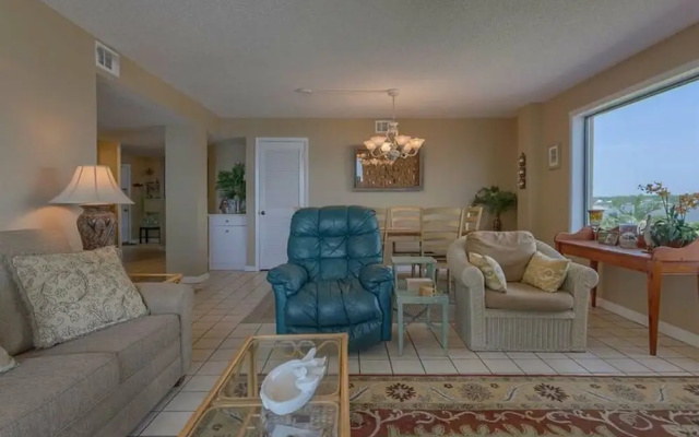 Compass Point Condominium