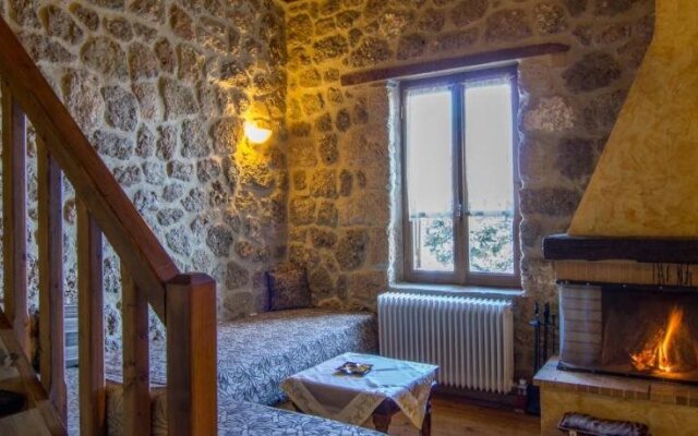 Pigi Tarlampa Hotel